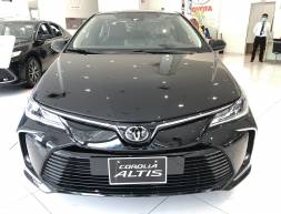 Toyota altis, đủ màu, giao ngay, 200tr có xe - lh : 0932.142.022