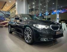 BMW 320i Sportline mới 100% voucher giảm trực tiếp 50 triệu đồng kèm quà tặng giá trị cao
