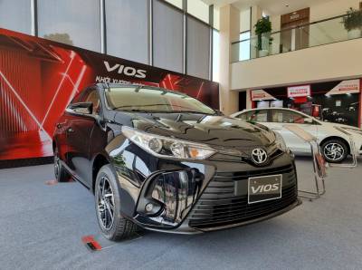 Toyota vios 1.5e cvt - giảm 30 tiền mặt, tặng 01 năm bảo hiểm thân vỏ, 10 triệu phụ kiện